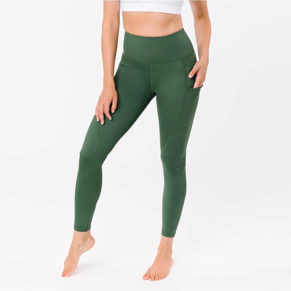 NWT ZYIA Pine Pocket Light n Tight 7/8